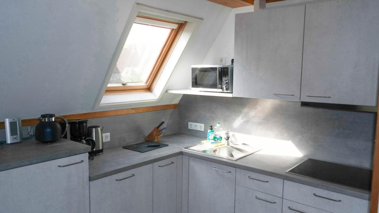Villa Marilu 6 pers Allergy-friendly house on a typical dutch canal&quiet place à Anjum Extérieur photo